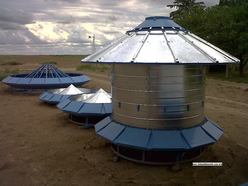cuatro-version-de-silos-comedero